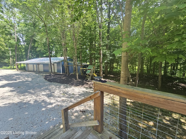 409 Woodhaven Ln, Leitchfield, KY 42754 - view of wooden deck