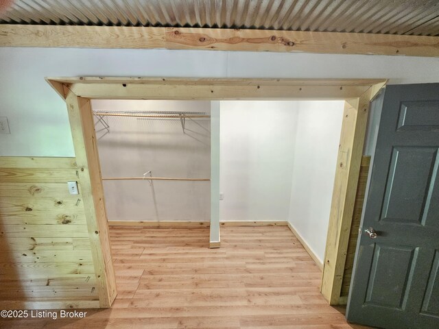 409 Woodhaven Ln, Leitchfield, KY 42754 - view of closet