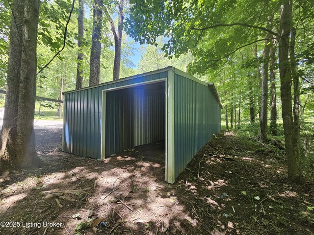 409 Woodhaven Ln, Leitchfield, KY 42754 - view of shed
