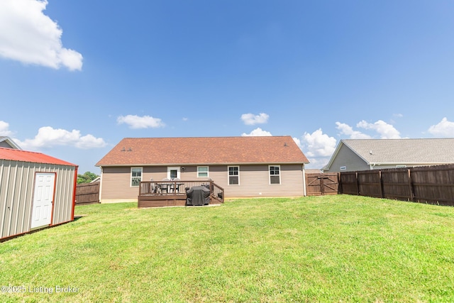 414 Turnberry Ct, Vine Grove, KY 40175 - rear view of property featuring a storage unit, a fenced backyard, and a deck