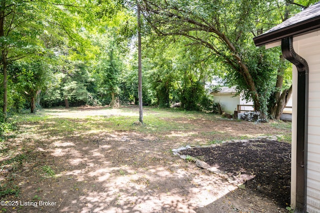 80 Kavanaugh St, Shelbyville, KY 40065 - view of yard