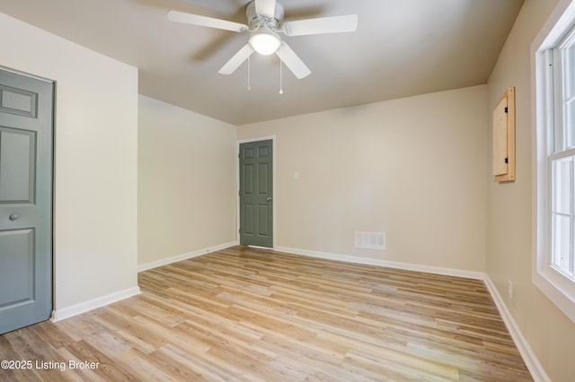 80 Kavanaugh St, Shelbyville, KY 40065 - unfurnished room featuring light wood-type flooring and a ceiling fan