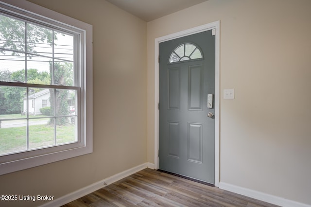 80 Kavanaugh St, Shelbyville, KY 40065 - entrance foyer featuring baseboards and wood finished floors