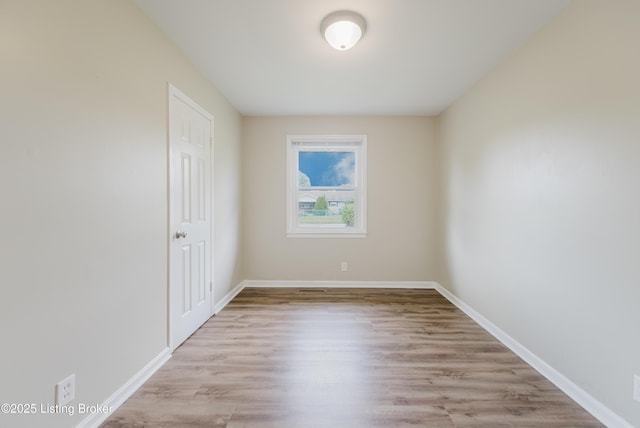 5105 Kilmer Blvd, Louisville, KY 40213 - spare room with light wood finished floors and baseboards