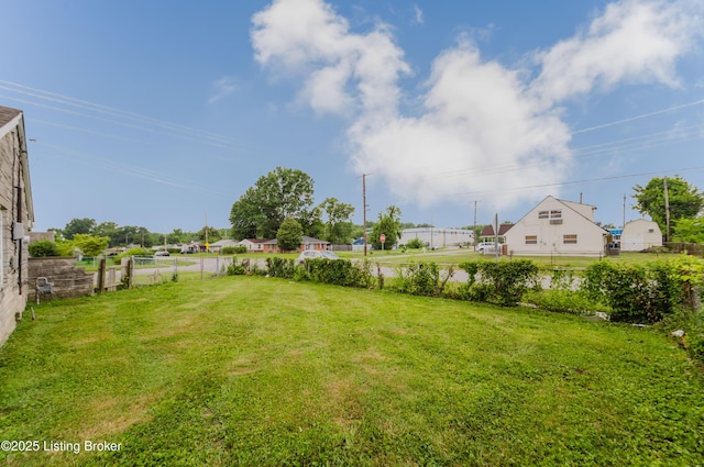 5105 Kilmer Blvd, Louisville, KY 40213 - view of yard