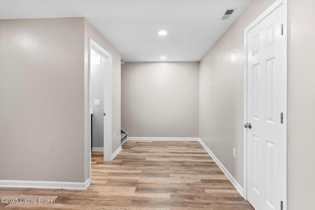 9006 Big Boulder Dr, Louisville, KY 40291 - corridor featuring light wood-style flooring and recessed lighting