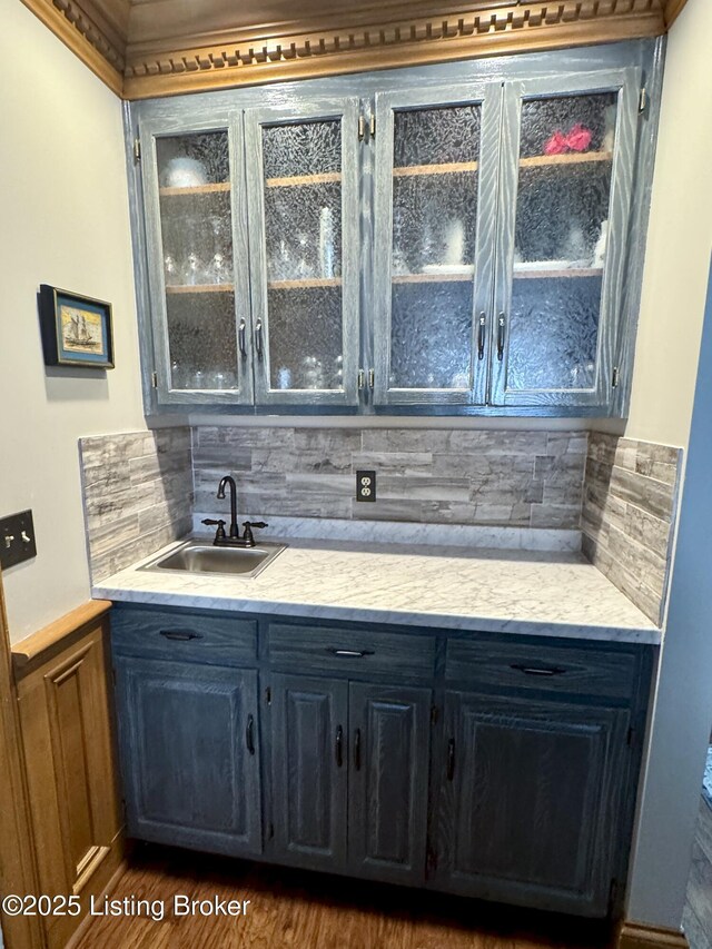 812 Foxfire Dr, Louisville, KY 40223 - photo 5