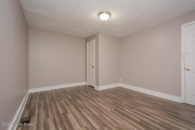 4416 Cane Run Rd, Louisville, KY 40216 - photo 17