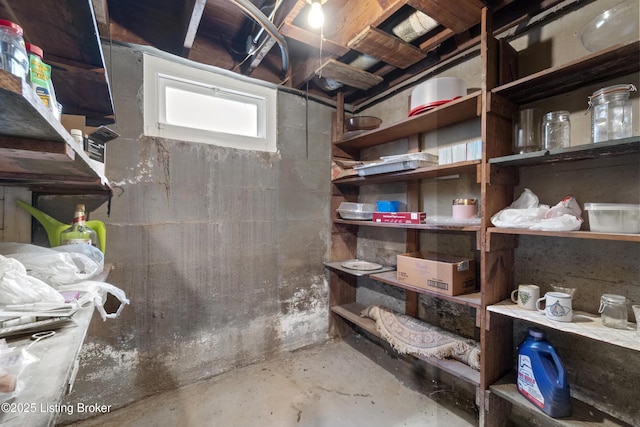 2628 Landor Ave, Louisville, KY 40205 - view of storage room