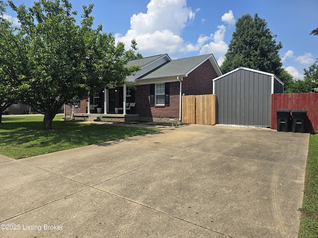306 Butler Dr, Bardstown, KY 40004 - view of front of property featuring brick siding
