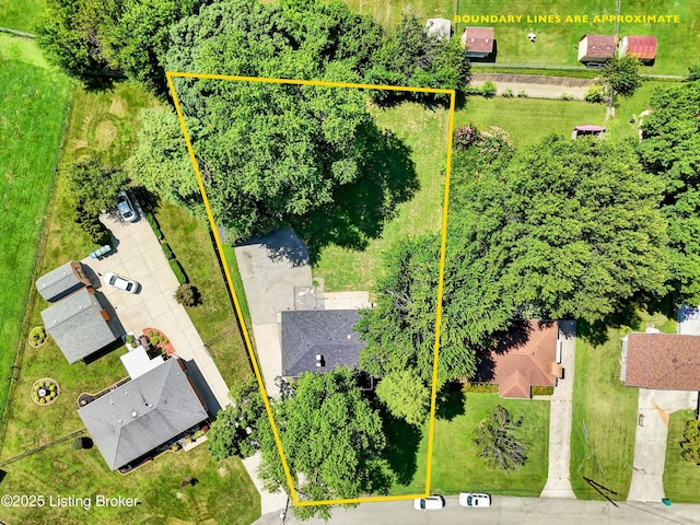 5904 Tralee Ln, Louisville, KY 40219 - photo 37
