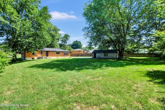 5904 Tralee Ln, Louisville, KY 40219 - photo 35