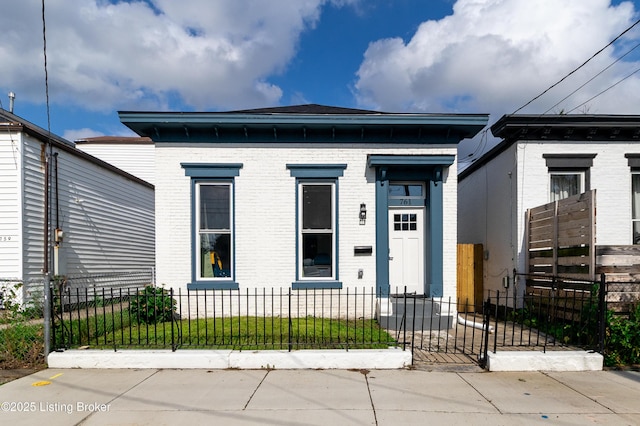 761 Logan St, Louisville, KY 40204 - photo 1