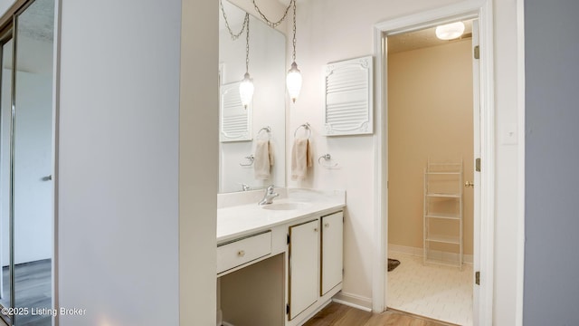 3030 Breckenridge Ln Apt 201, Louisville, KY 40220 - bathroom with vanity
