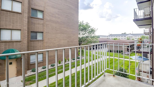 3030 Breckenridge Ln Apt 201, Louisville, KY 40220 - view of balcony