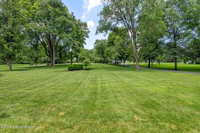 7514 Briarwood Dr, Crestwood, KY 40014