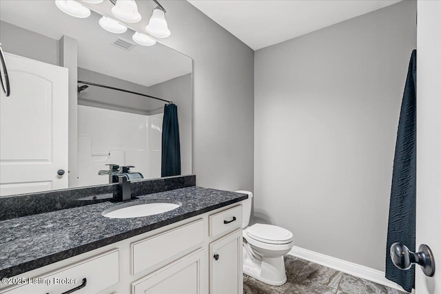 1105 Deer Fields Trce, La Grange, KY 40031 - full bathroom with vanity and a shower with shower curtain