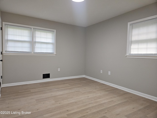 7928 Nottoway Cir, Louisville, KY 40214 - photo 23
