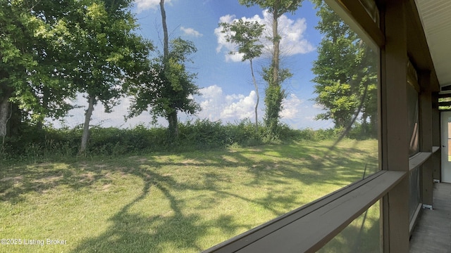 615 Birchwood Cir, Shelbyville, KY 40065 - view of grassy yard