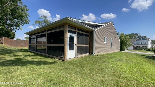 615 Birchwood Cir, Shelbyville, KY 40065 - view of home's exterior featuring a sunroom