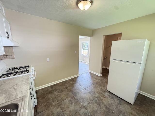 9220 Burgoo King Rd, Louisville, KY 40272 - photo 6