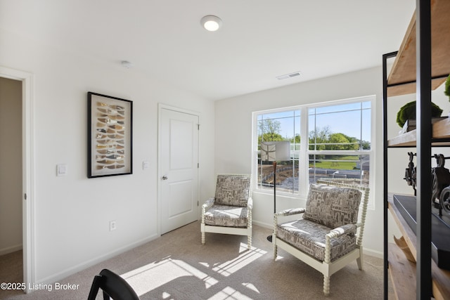1520 Robin Rd, Shelbyville, KY 40065 - living area featuring carpet floors and baseboards