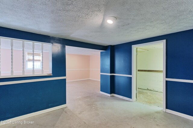 809 Bluegrass Ave, Louisville, KY 40215 - photo 32
