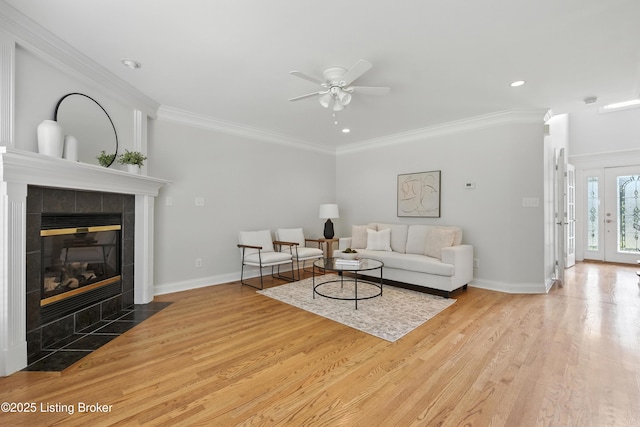 3416 Sasse Way, Louisville, KY 40245 - living area featuring wood finished floors, ceiling fan, a fireplace, crown molding, and recessed lighting