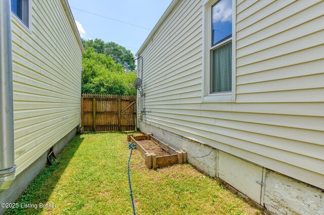 1205 Rammers Ave, Louisville, KY 40204 - photo 33