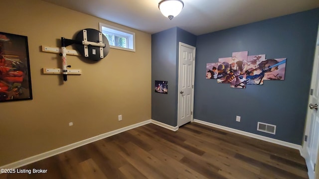 4318 Juniper Forest Pl, Louisville, KY 40245 - foyer entrance with dark wood-style flooring and baseboards
