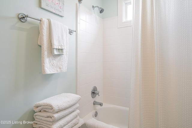 15018 Forest Oaks Dr, Louisville, KY 40245 - full bath with shower / tub combo