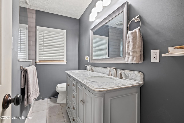 908 Chestnut Ave, Frankfort, KY 40601 - full bath with tile patterned floors and double vanity