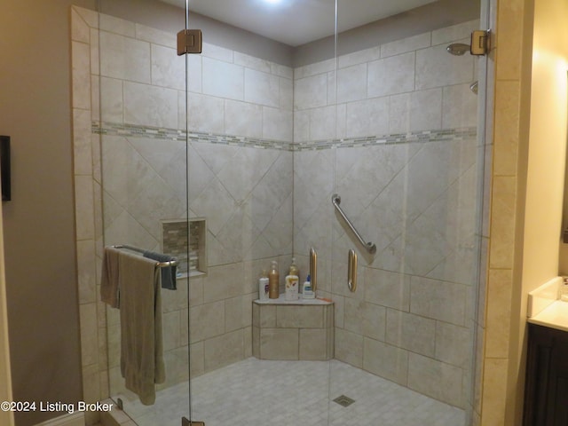 105 Waverly Dr, Bardstown, KY 40004 - full bathroom featuring a stall shower and vanity