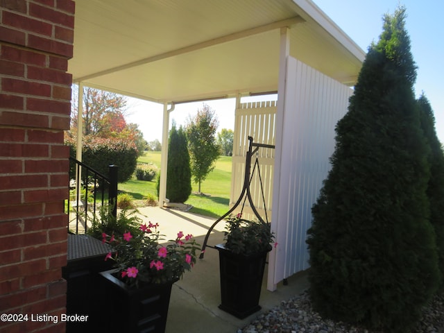105 Waverly Dr, Bardstown, KY 40004 - view of patio / terrace