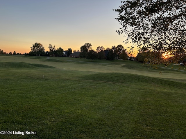 105 Waverly Dr, Bardstown, KY 40004 - view of property's community with view of golf course and a lawn