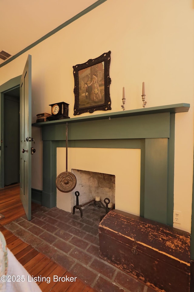 2406 Tucker Station Rd, Louisville, KY 40299 - detailed view of wood finished floors