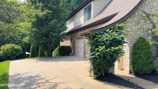 10912 Rock Valley Ct, Louisville, KY 40241 - photo 66