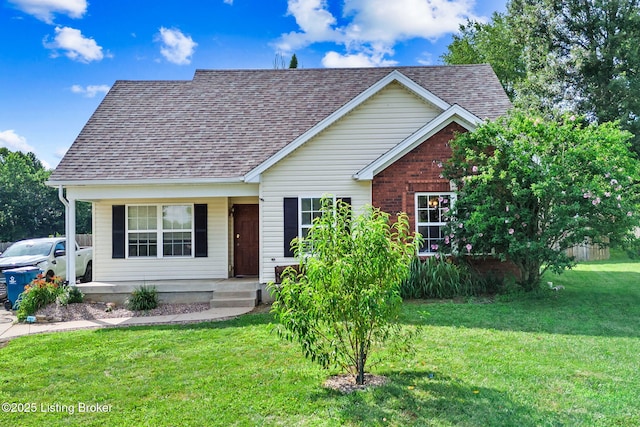 128 Clover Cove Ct, Shepherdsville, KY 40165 - view of front facade with roof with shingles, covered porch, and a front lawn