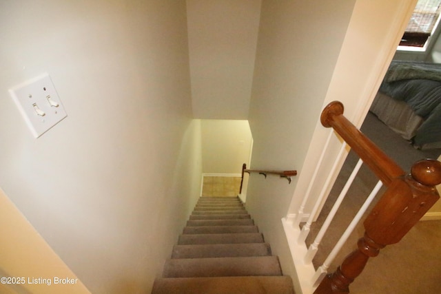 105 Wayne Way, Radcliff, KY 40160 - view of staircase