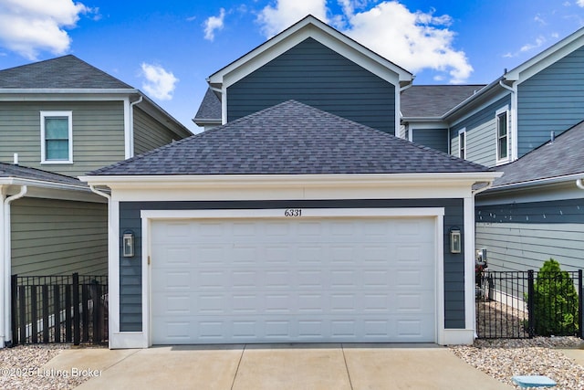 6331 Mistflower Cir, Prospect, KY 40059 - garage with driveway