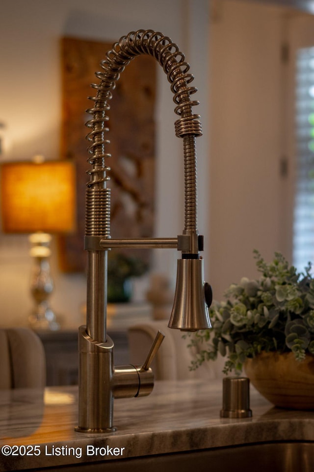 6331 Mistflower Cir, Prospect, KY 40059 - kitchen view of a sink