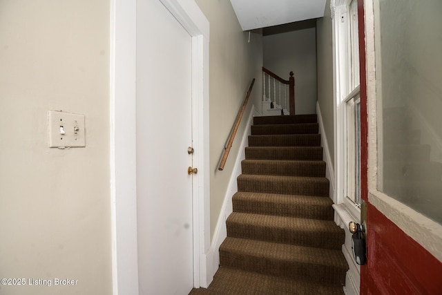 2120 Grinstead Dr, Louisville, KY 40204 - photo 17