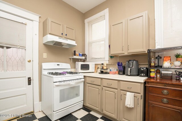 2120 Grinstead Dr, Louisville, KY 40204 - photo 19