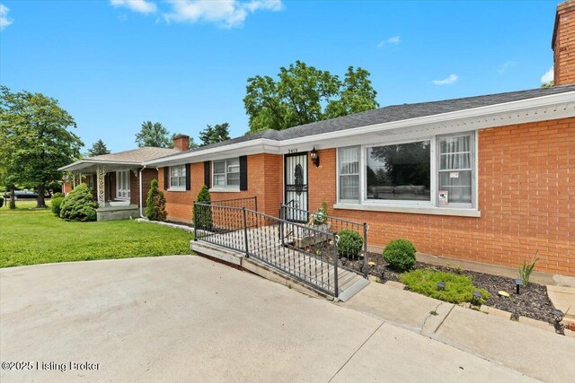 3413 Newburg Rd, Louisville, KY 40218 - photo 4