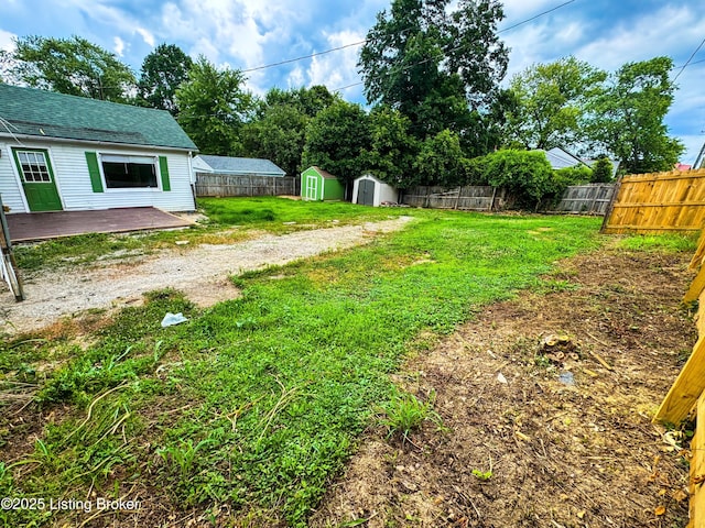 108 Bruce St, Lebanon Junction, KY 40150 - fenced backyard with a storage shed