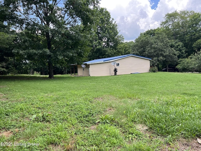 140 Bluegrass Dr, Taylorsville, KY 40071 - view of grassy yard