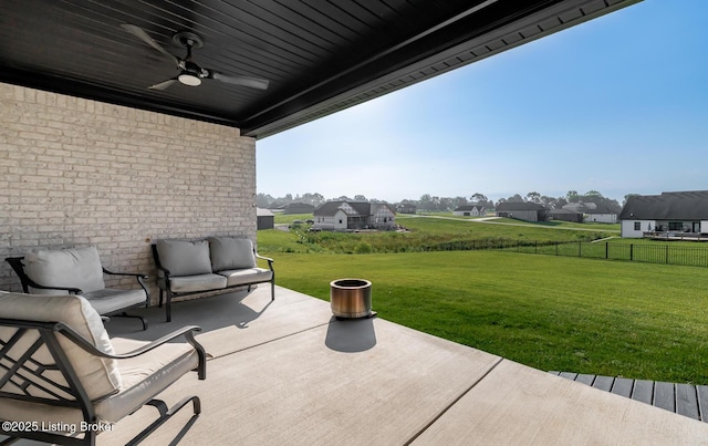 121 Liam Ct, Shepherdsville, KY 40165 - view of patio featuring a ceiling fan