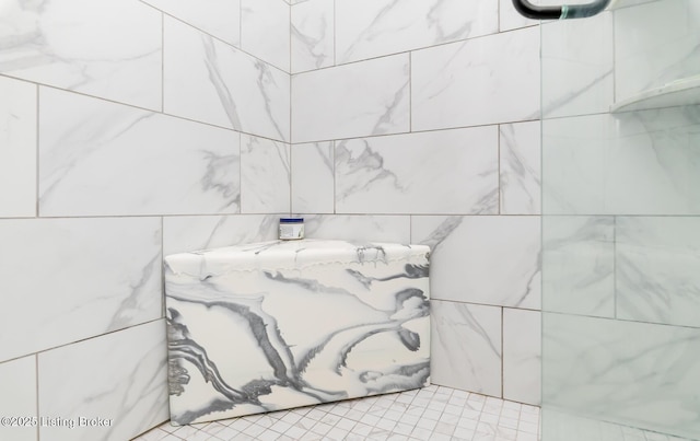 121 Liam Ct, Shepherdsville, KY 40165 - bathroom view of tiled shower