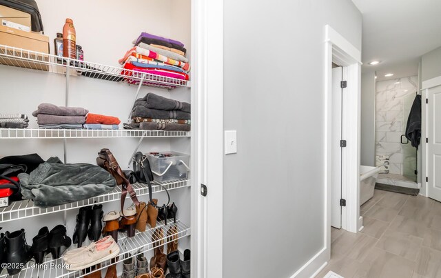121 Liam Ct, Shepherdsville, KY 40165 - view of closet