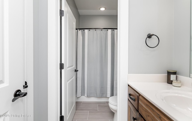 121 Liam Ct, Shepherdsville, KY 40165 - bathroom with vanity and recessed lighting